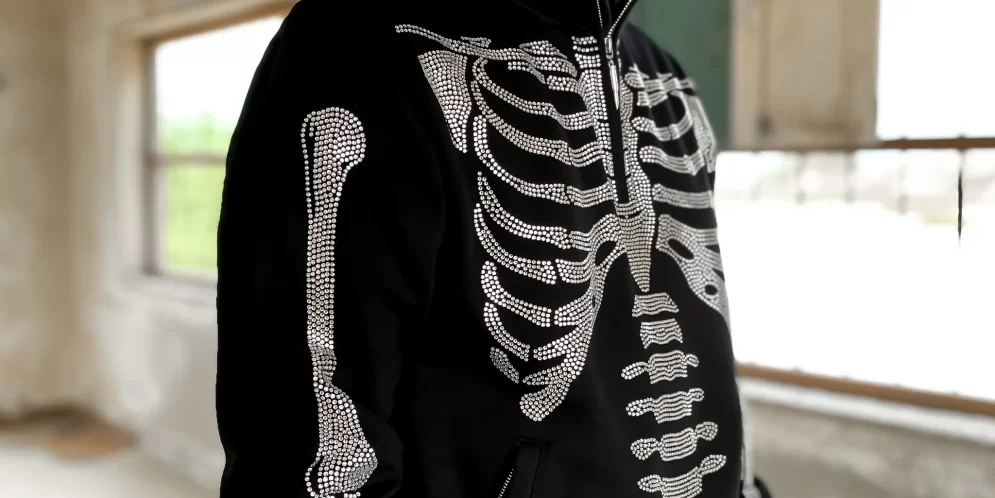 How to choose the best trending skeleton hoodie online?